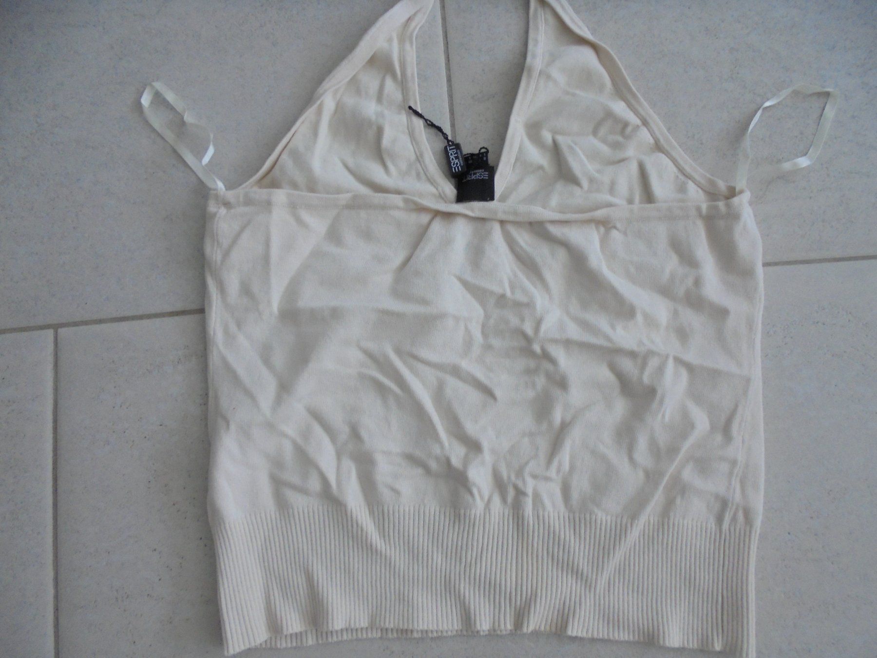 Esprit Top: ESPRIT TOP GR.M  NEUWERTIG – Usato da Rotkreuz venduto da Samballi 2