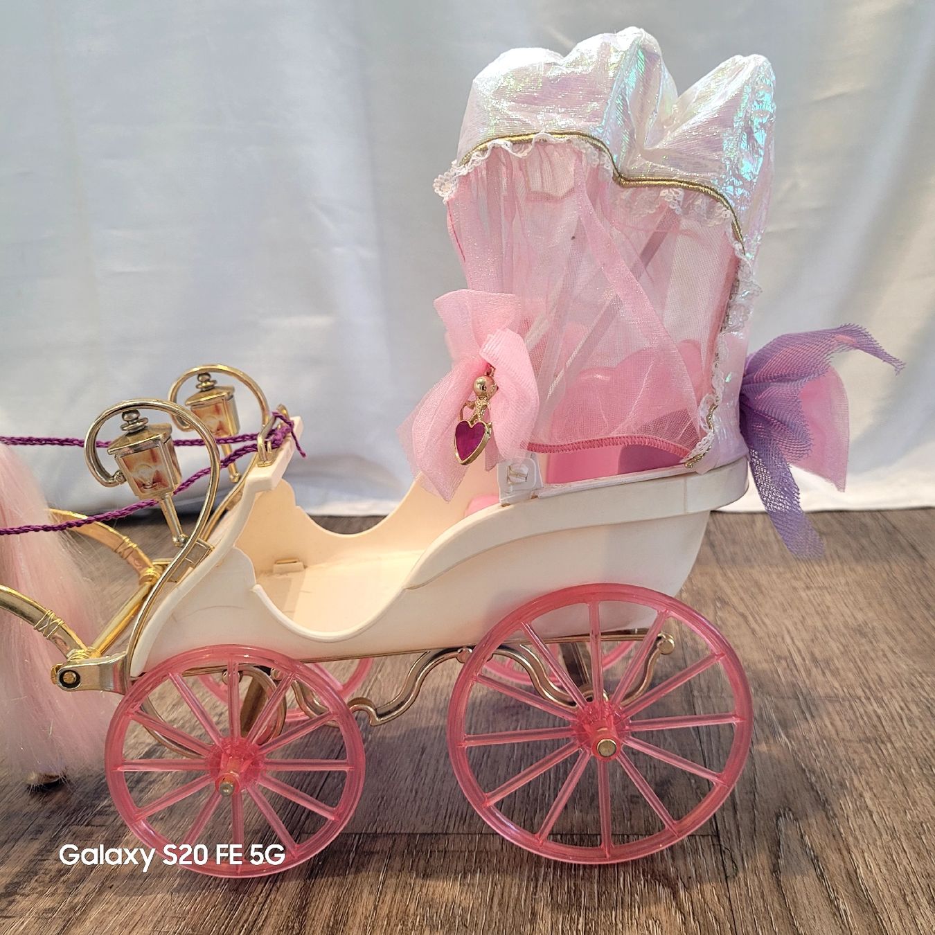 Giocattoli: Barbie Pferd Zauberherzchen mit Kutsche – Usato da Niederbuchsiten venduto da klengyel 6