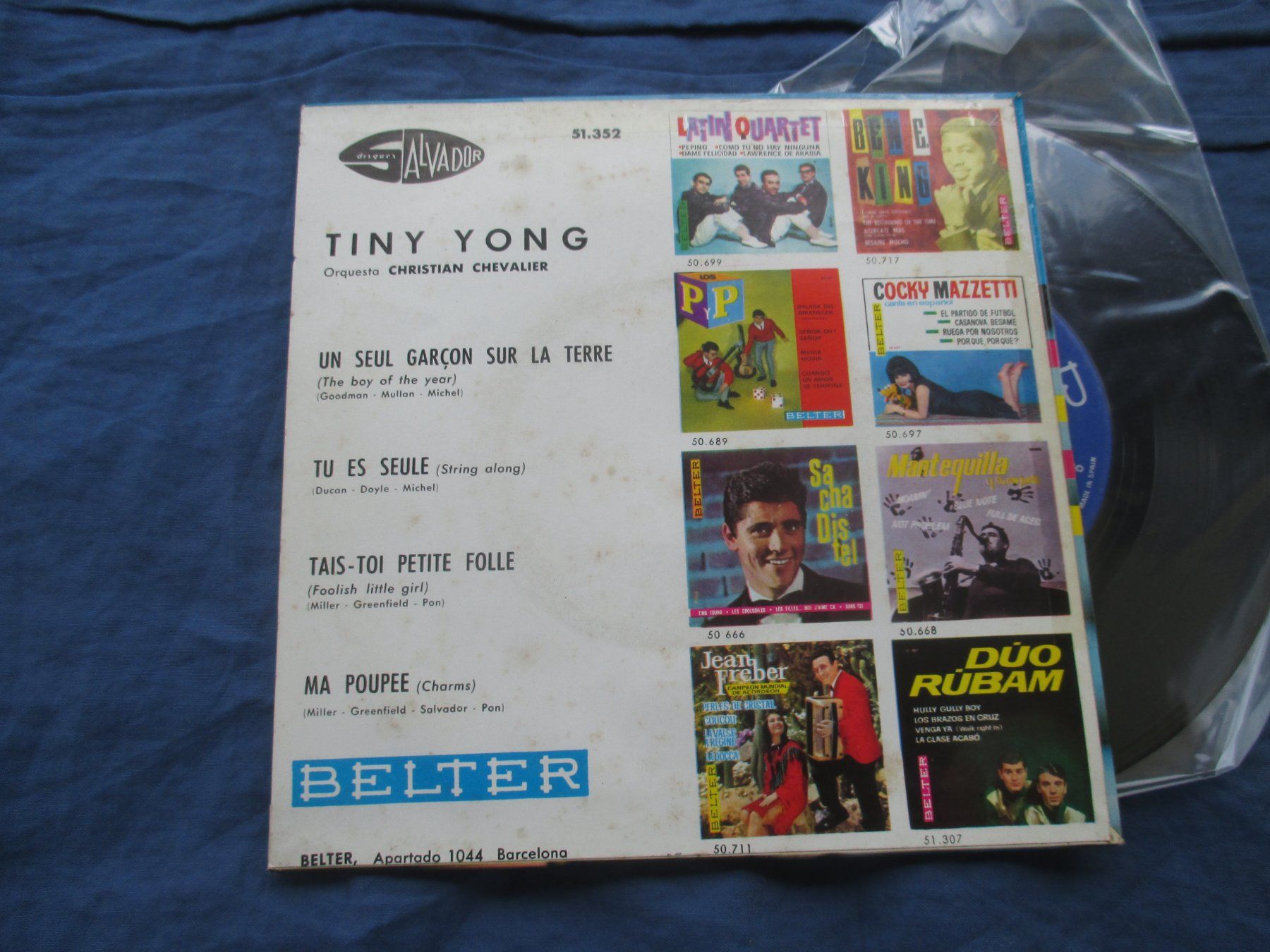 Dischi in vinile: Tiny Yong EP Un seul garçon sur la terre – Usato da Colombier NE venduto da Nevenma 1