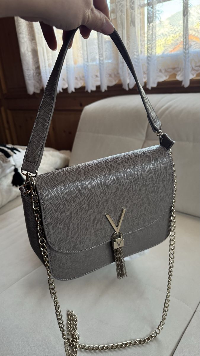 Valentino Borse da donna: Valentino Bag – Nuovo (secondo la descrizione) da Surcasti venduto da Lenkita 5