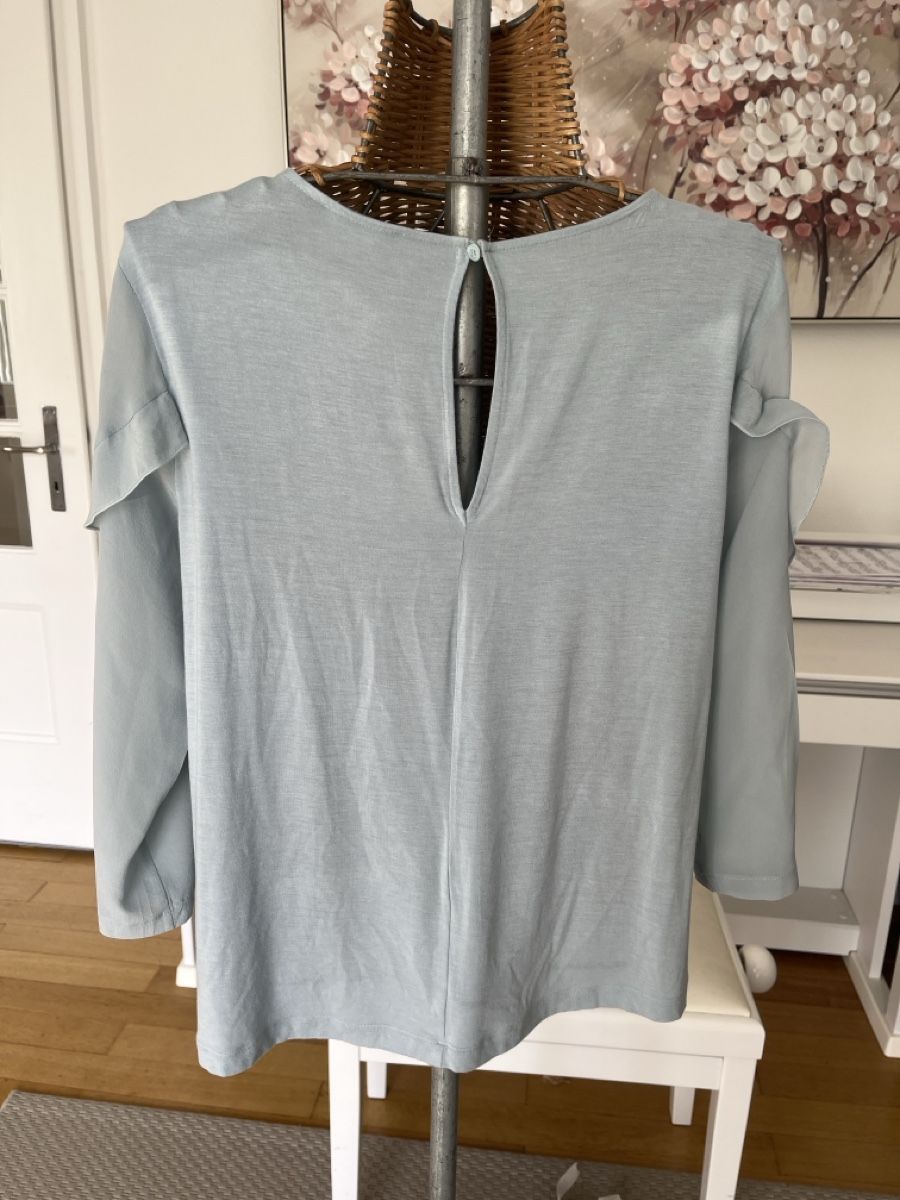 Chemisiers: Bluse Max&Co hellblau mit Volants, ca. 40 – D'occasion à Solothurn par Bobesch08 3