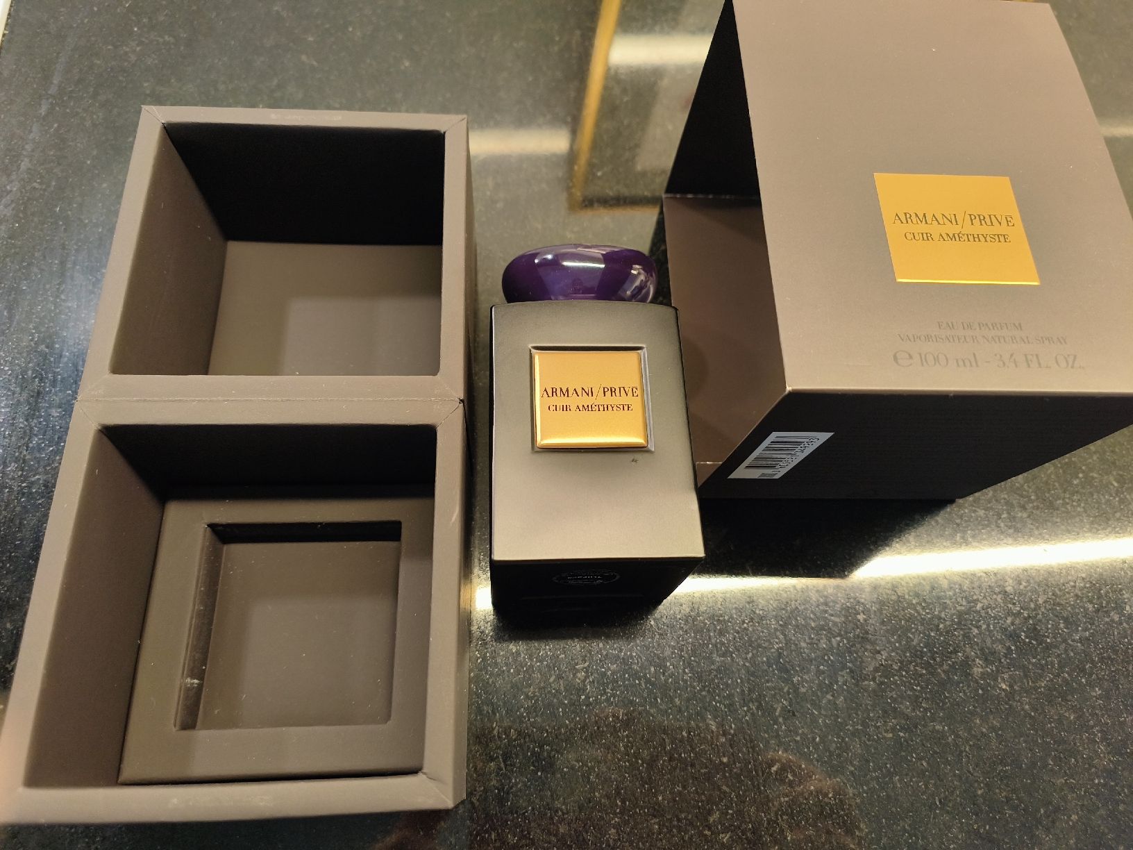 Armani Profumi & Eau de Toilette: Armani privé Cuir Améthyste 100 ml – Usato da Carouge GE venduto da pro_xrm5 6