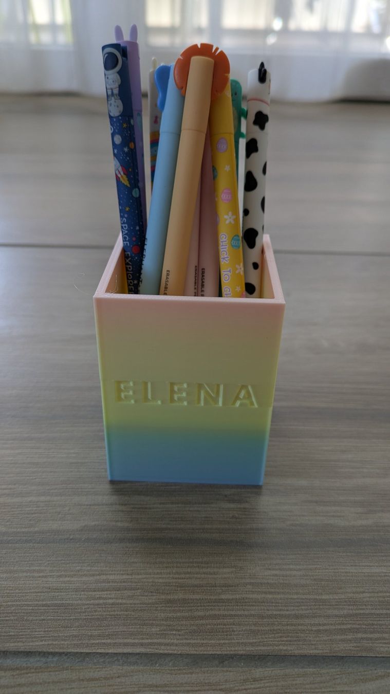 Altro in Scrittura & Disegno: Cooler personalisierter Stiftehalter Regenbogenfarbe - ELENA – Nuovo e nell'imballaggio originale da Staufen venduto da Fleby84 1