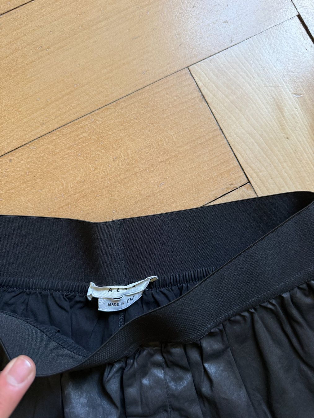 Pantaloni: ALYX - Shorts schwarz S – Usato da Zürich venduto da Diazaio 1