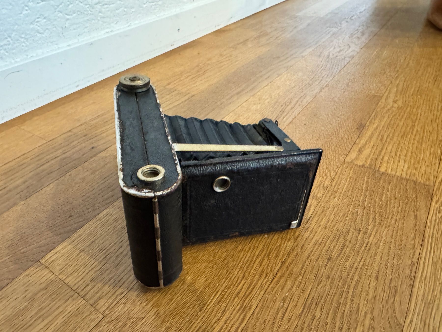 Kodak Fotocamera: Antike Kamera, Kodak Junior 620 – Usato da zürich venduto da oives22 2