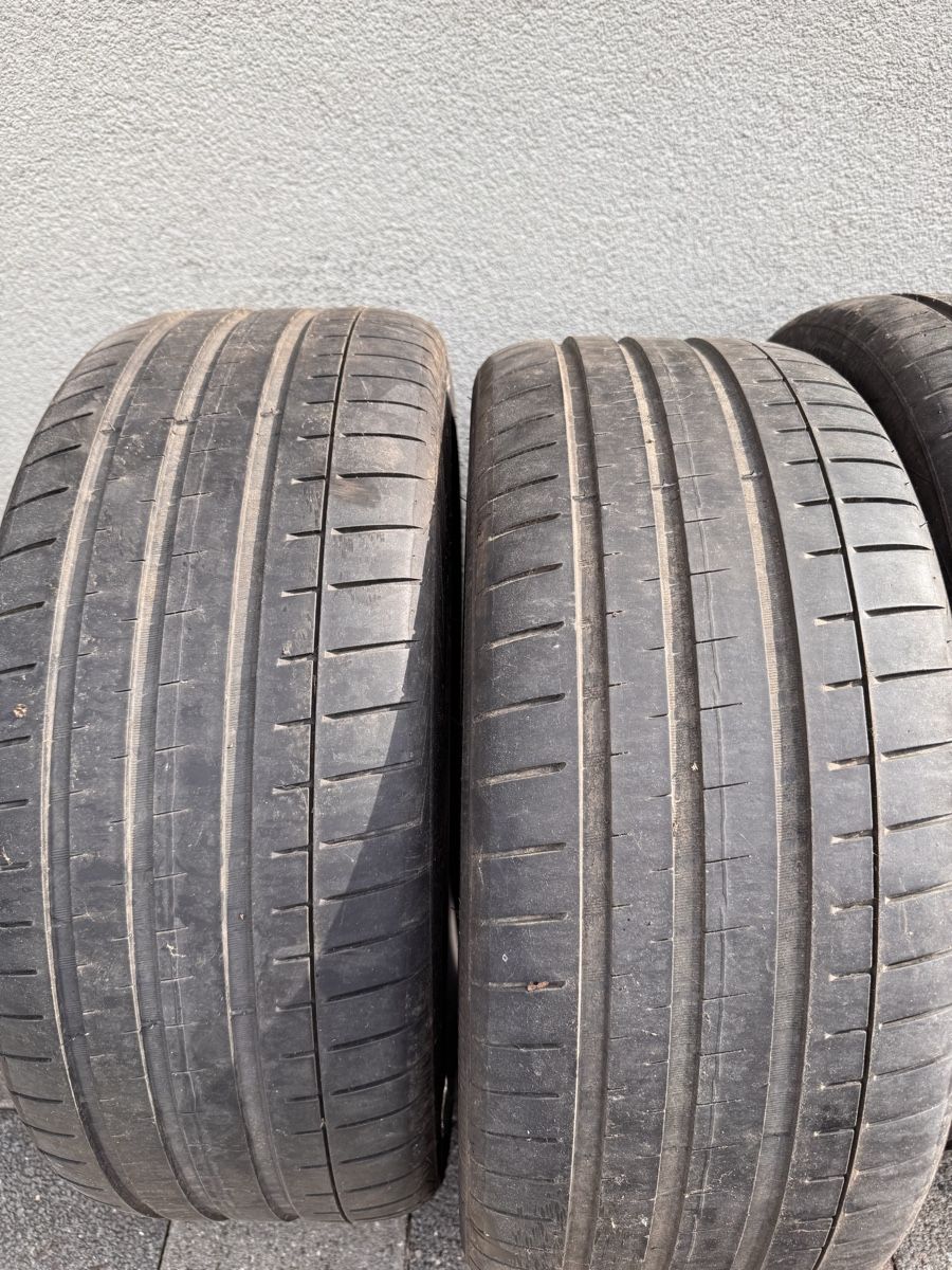 Pneumatici & Ruote complete: Sommerreifen 225 45 18 – Usato da Flawil venduto da BmwLoverM3 2