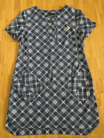 Kleid Gr. S / 83 cm lang