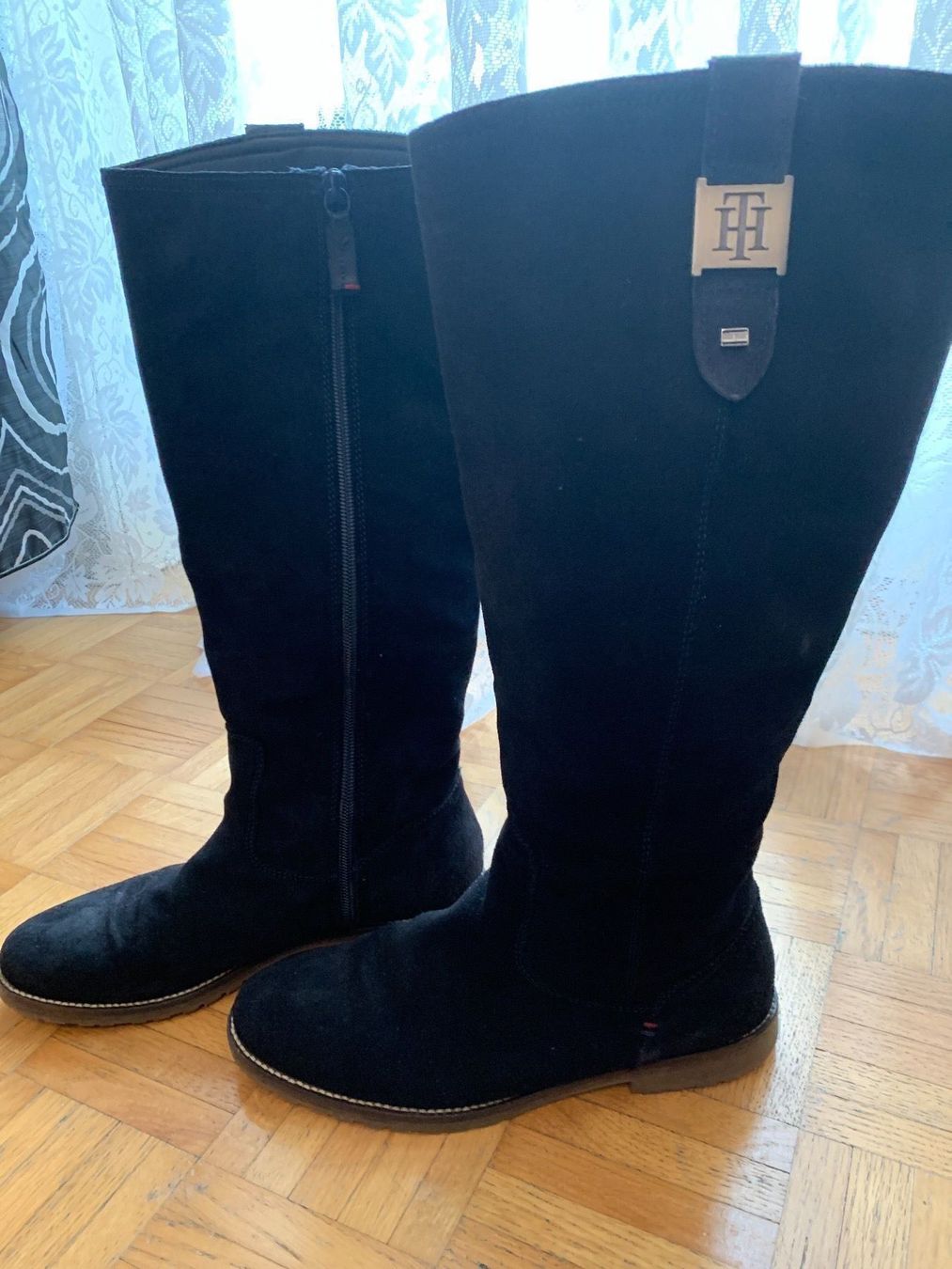 Tommy Hilfiger Scarpe da donna: Tommy Hilfiger Stiefel Gr 38 – Usato da St. Gallen venduto da StyleAndMore23 1