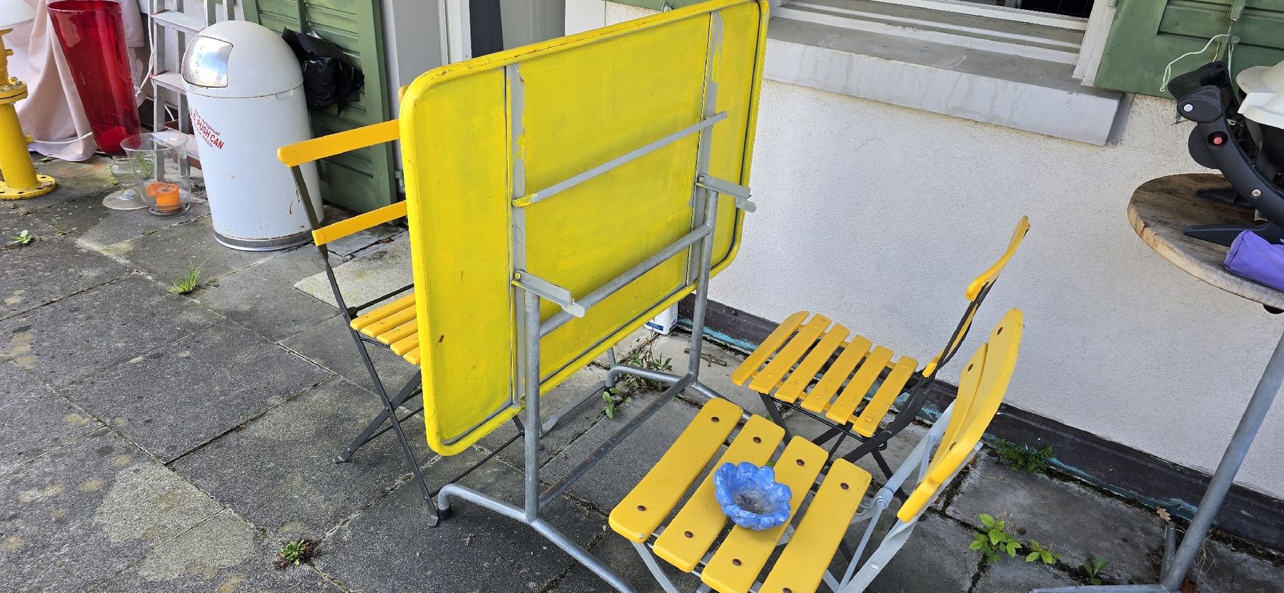 Tischset: vintage Gartentisch mit Klappstühlen , Metall Gartentisch – Gebraucht aus Zürich von Reni8048 3