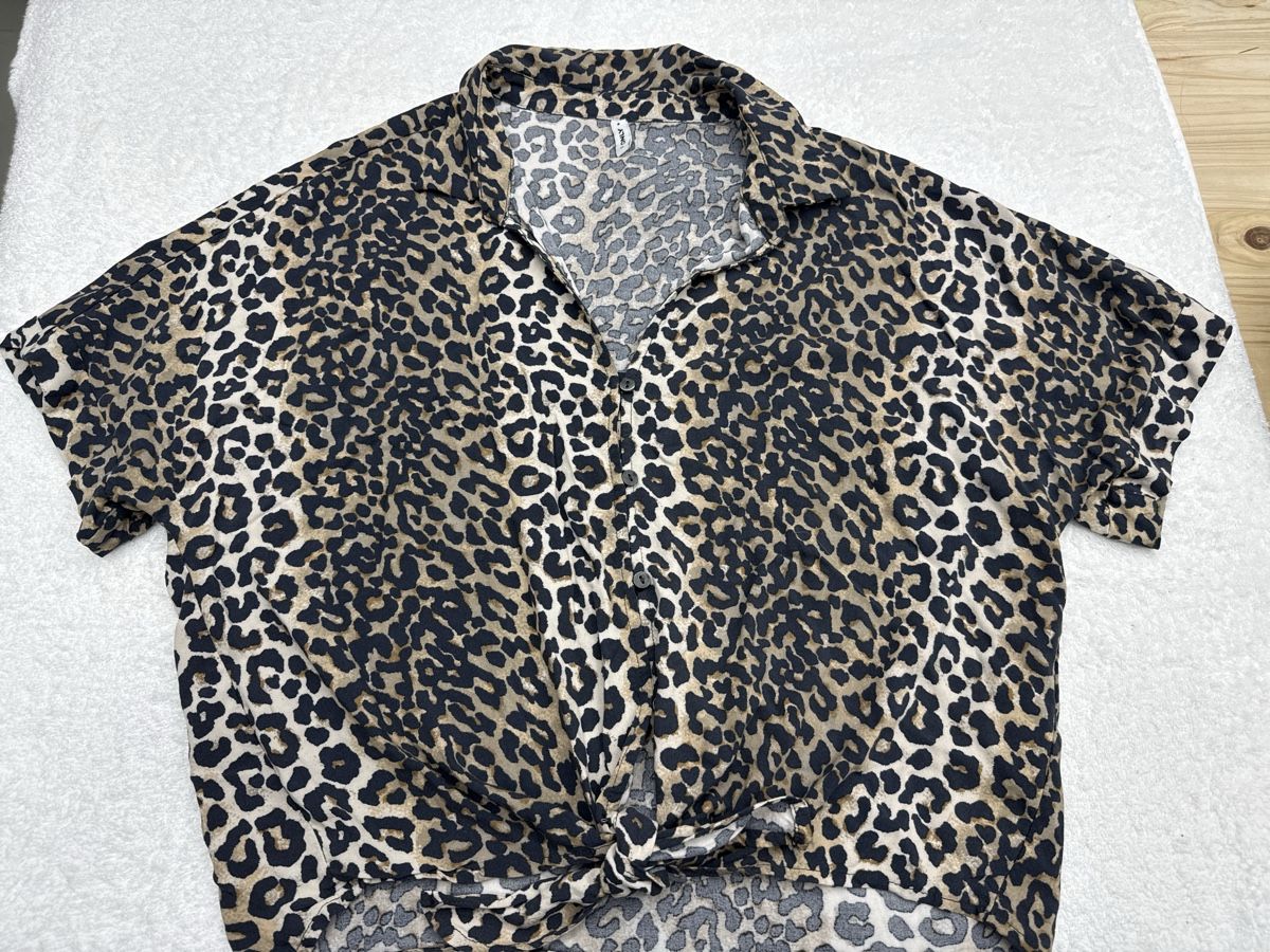 Only Camicette: Chemise léopard ONLY XL état neuf – Nuovo (secondo la descrizione) da Chenens venduto da anasantos90