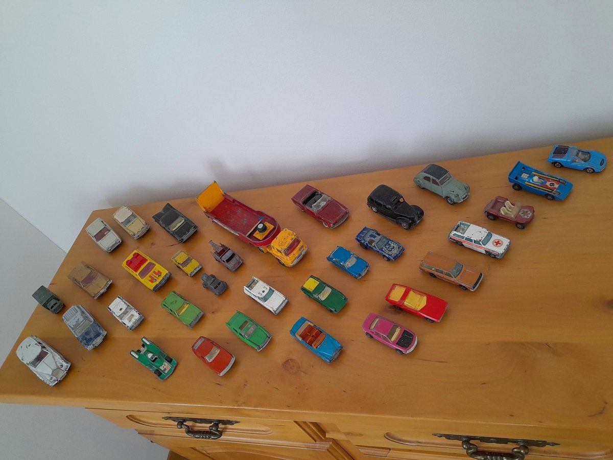 Hot Wheels Modellini d'auto: 1.Satz alte Modellautos Sika Hot Wheels Modellauto Matchbox – Usato da St.Gallen venduto da Seezunge8