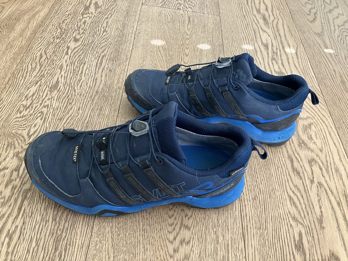 Adidas Herrenschuhe: Trekkingschuhe dunkelblau 41 1/3 – Gebraucht aus Cham von Liliane78 2