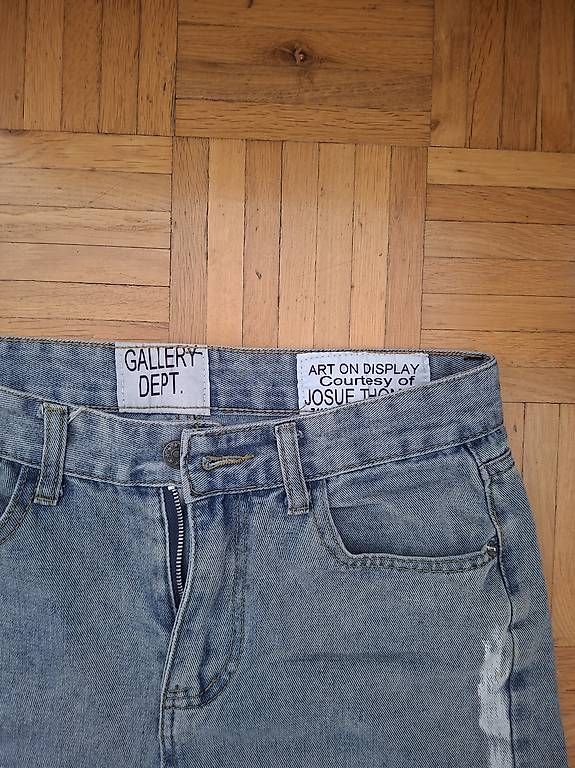 Jeans: Gallery Dept Jeans – Gebraucht aus Wetzikon ZH von cet_6fbf 2