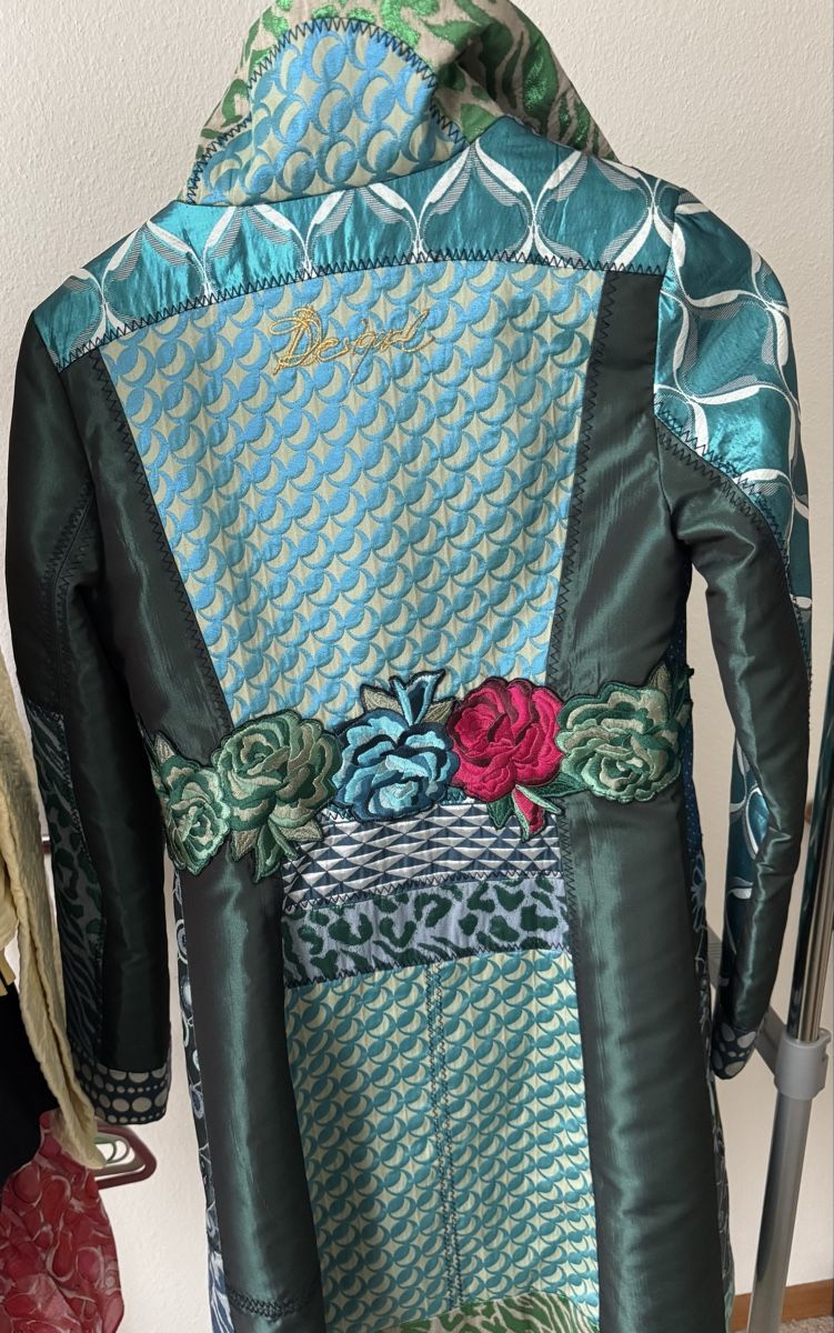 Cappotti: Desigual Jacke / Mantel TOP Zustand – Usato da Freidorf TG venduto da ibipatria 3