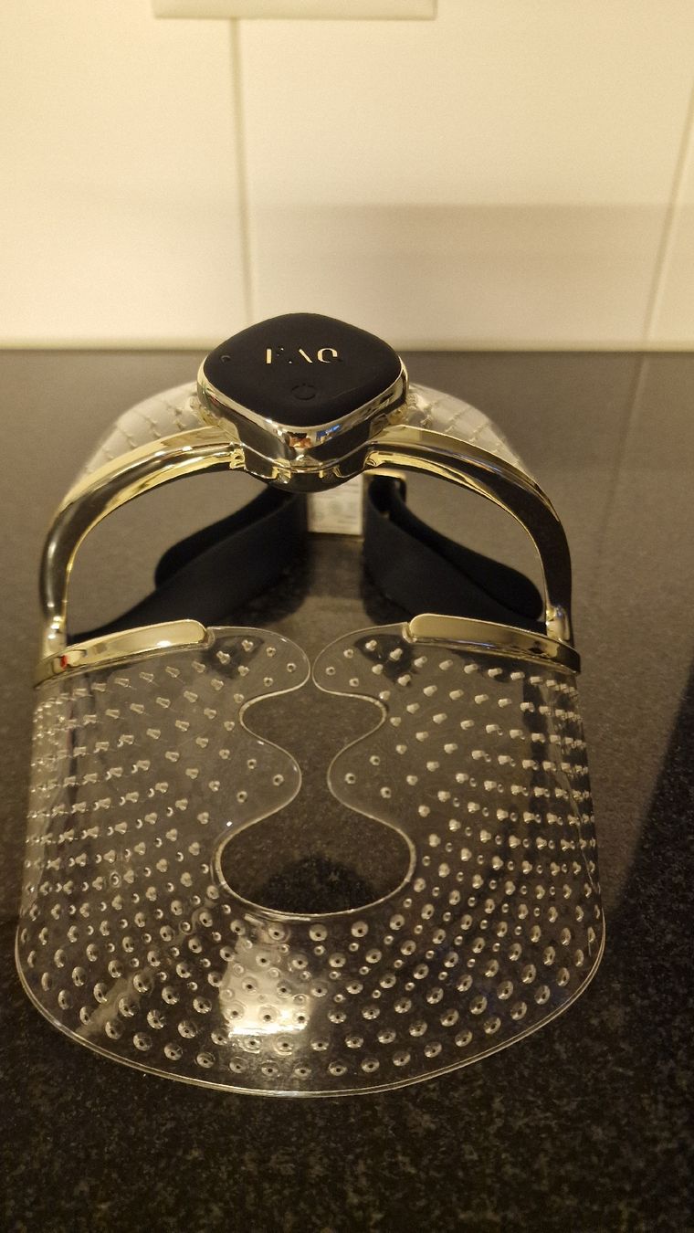Foreo Soins du visage: Foreo FAQ 202 LED-Gesichtsmaske – D'occasion à Zofingen par stm_dl82 4