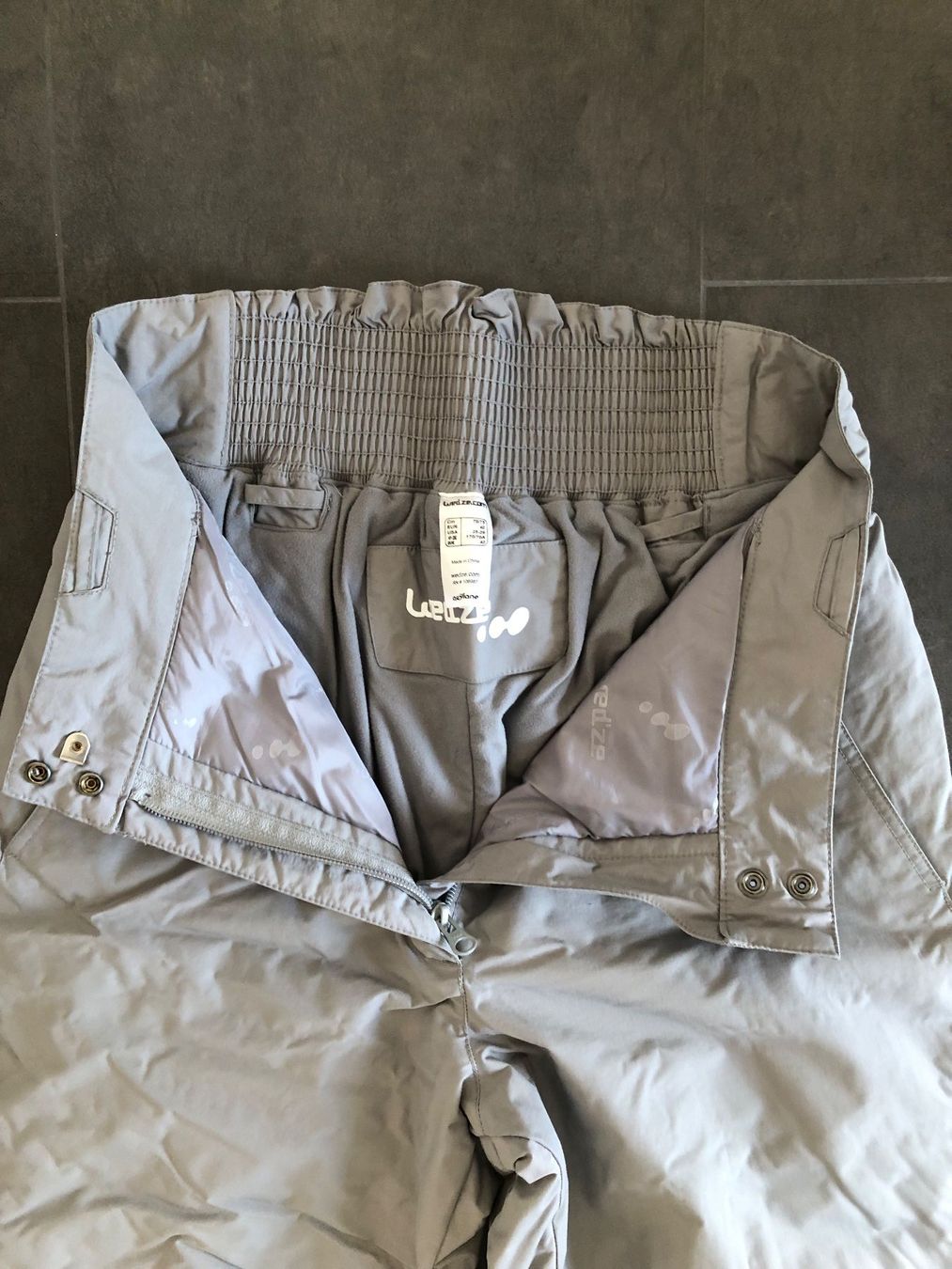Pantaloni: Schneehosen – Usato da Oberägeri venduto da MariaLehman 2