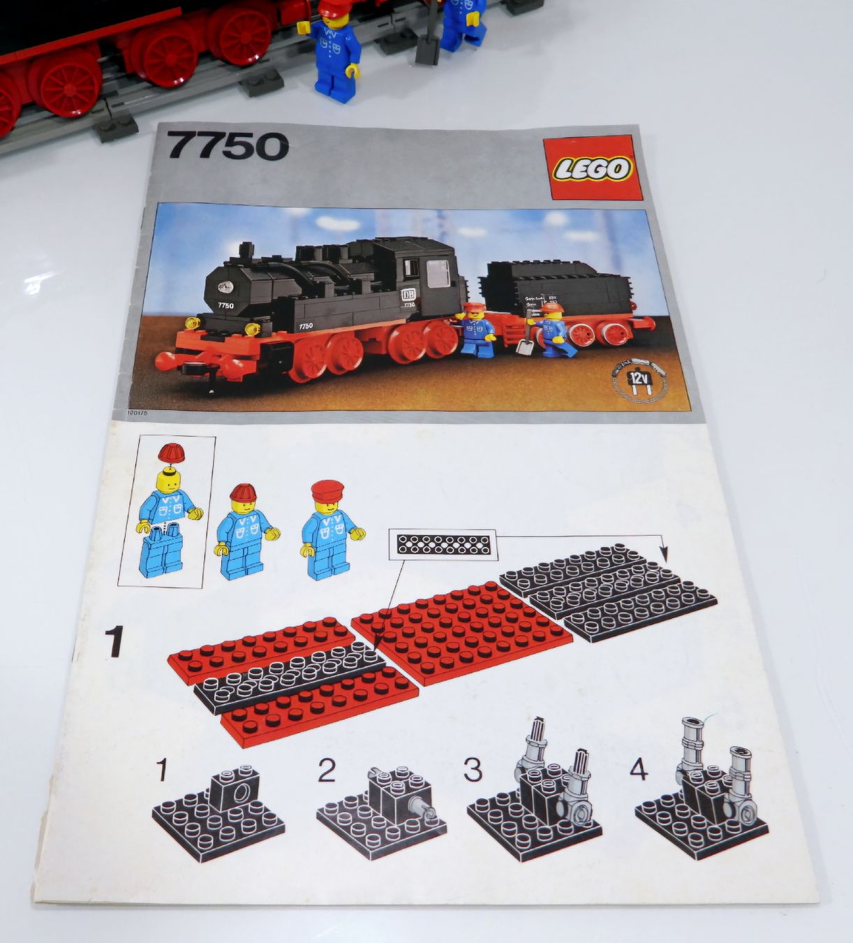 Lego Kit di costruzioni: LEGO 12 VOLT EISENBAHN 7750 GROSSE DAMPFLOK MIT TENDER – Usato da Turbenthal venduto da Ddanuh 2
