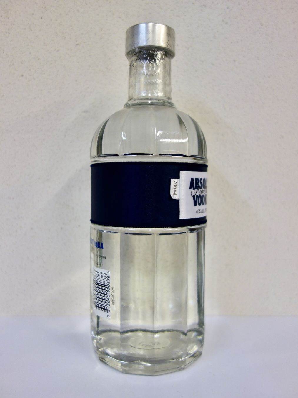 Absolut Vodka Bevande alcoliche: 1 x ABSOLUT VODKA ABSOLUT MODE Edition 2011 – Nuovo e nell'imballaggio originale da Kerzers venduto da zimmergruen 3