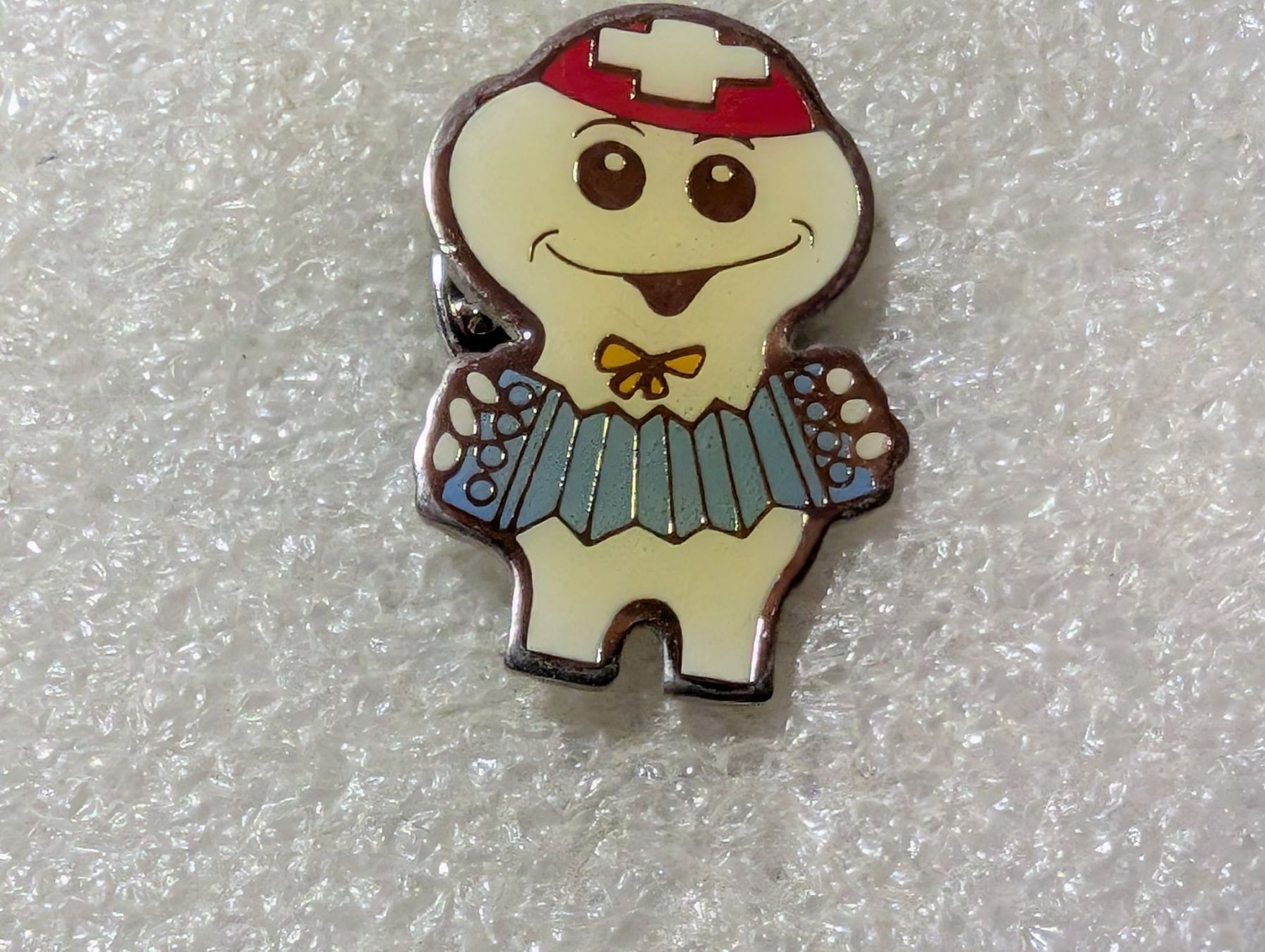 Placchette & Badge: Ansteckpin 107: Maga Bio – Usato da Oppligen venduto da Pin-Fall-Shop