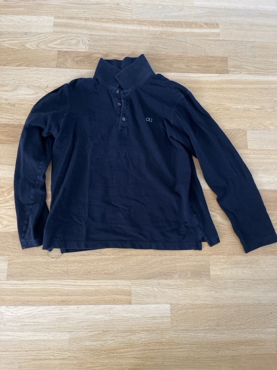 Calvin Klein Maglioni & Felpe: Calvin Klein – Usato da Therwil venduto da gue_7cyy