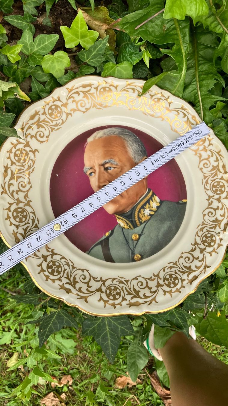 Piatti: Assiette Général Guisan Teller – Usato da St-Cierges venduto da LeRegain 2