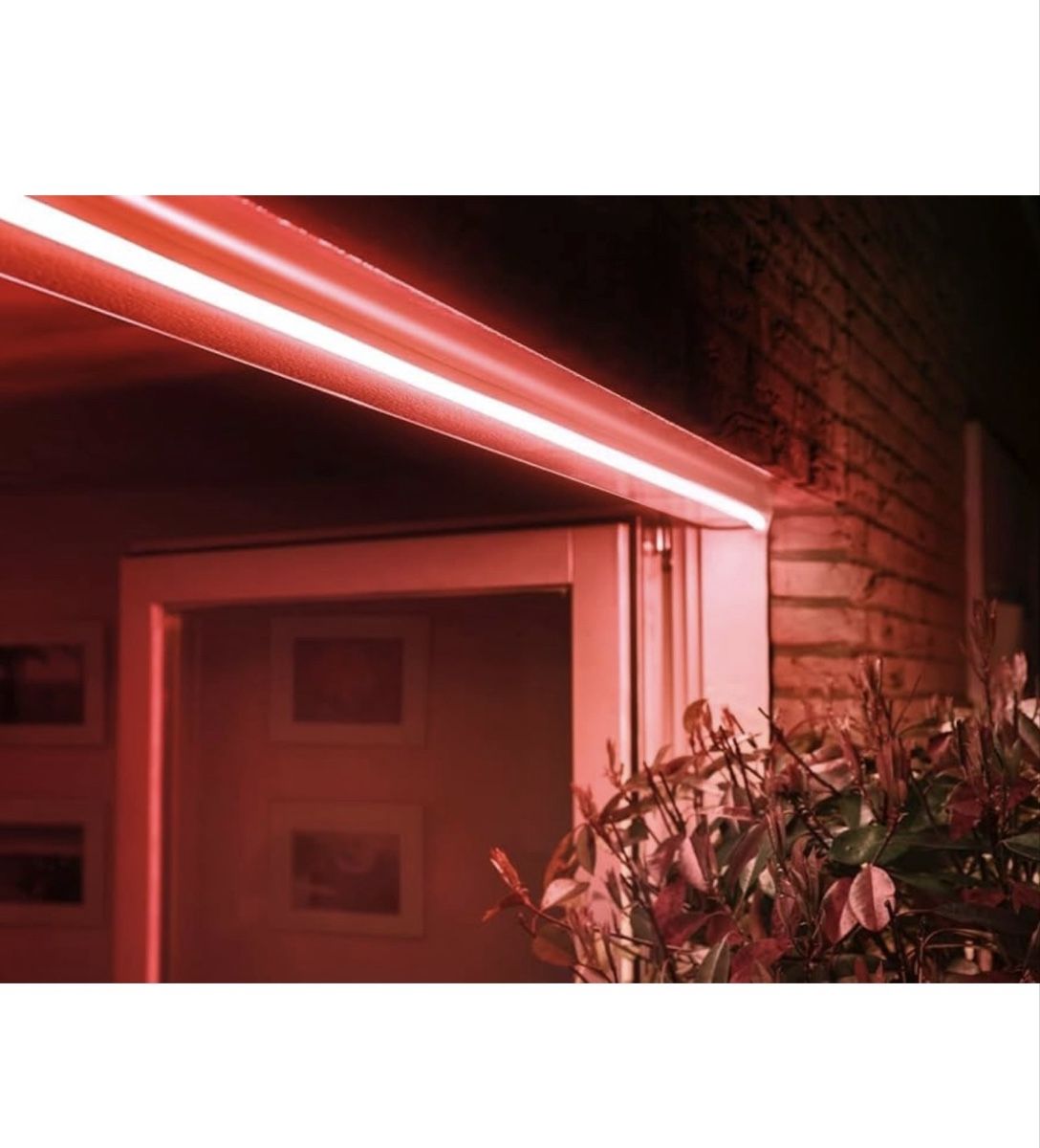 Philips Lampen: Philips Hue Outdoor Lightstrip 2meter – Neu und originalverpackt aus Rudolfstetten von Friedlisberger 2