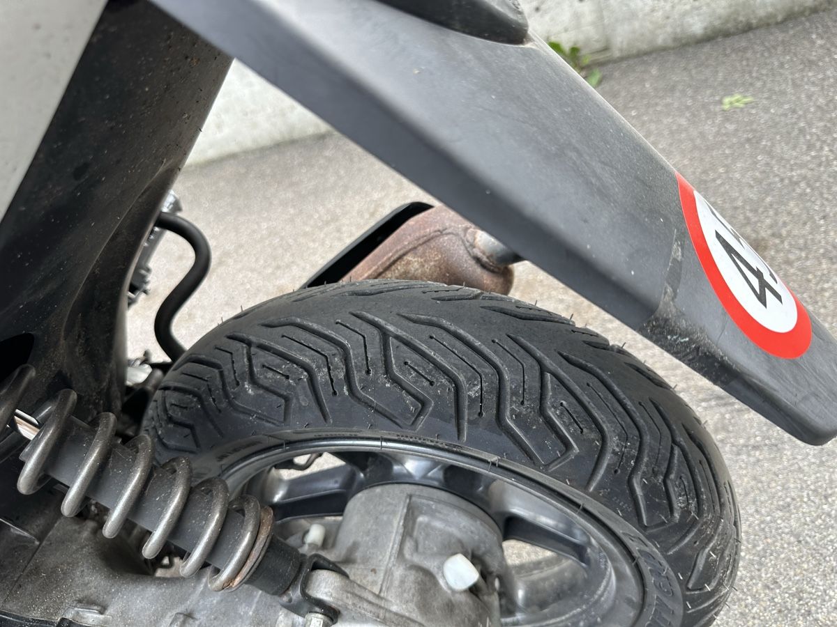 Yamaha Scooters: Yamaha jog rr mit gelb Nummer  – Gebraucht aus Frauenfeld von lodola1961 7