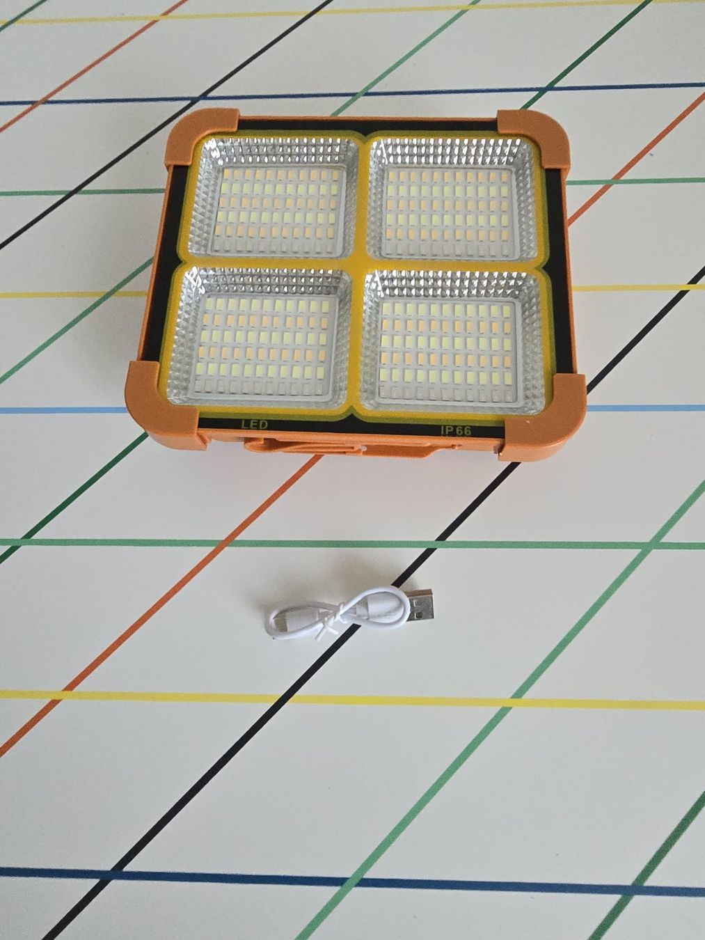 Lampen: Neue Solar LED Baustrahler mit USB Anschluss, Orange! – Neu und originalverpackt aus Zürich von dev_5brj 9