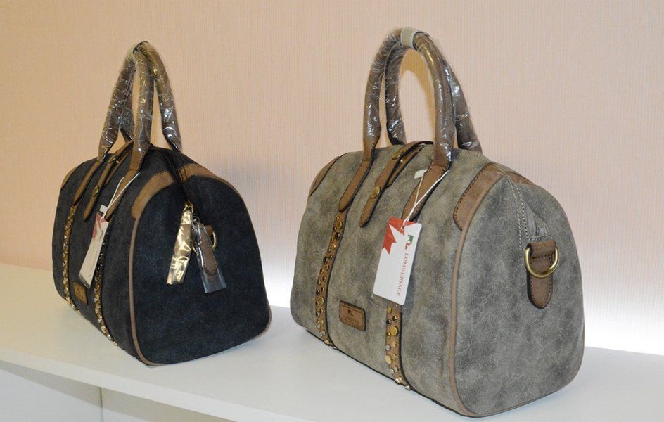 Taschen für Damen: ***Damen Handtasche *** – Neu (gemäss Beschreibung) aus Zuchwil von giovannis 3