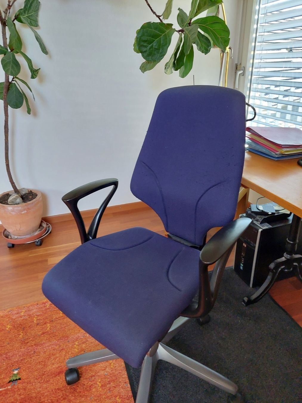 Sedie a rotelle: Bürostuhl – Usato da Magden venduto da Pfilou