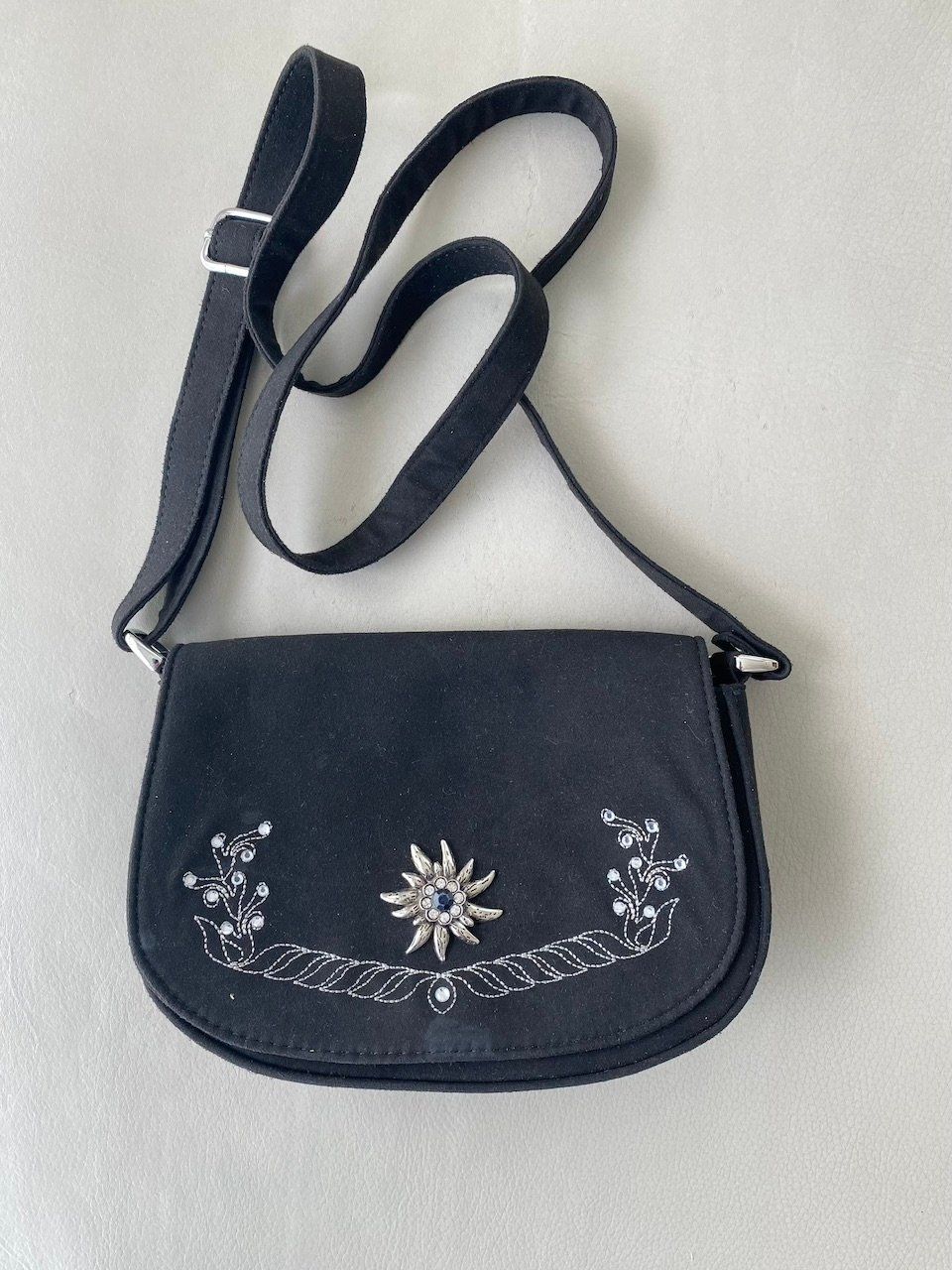 Sacs: Dirndl Trachtentasche - Dirndltasche  Stockerpoint – D'occasion à Ried-Brig par Challi 1
