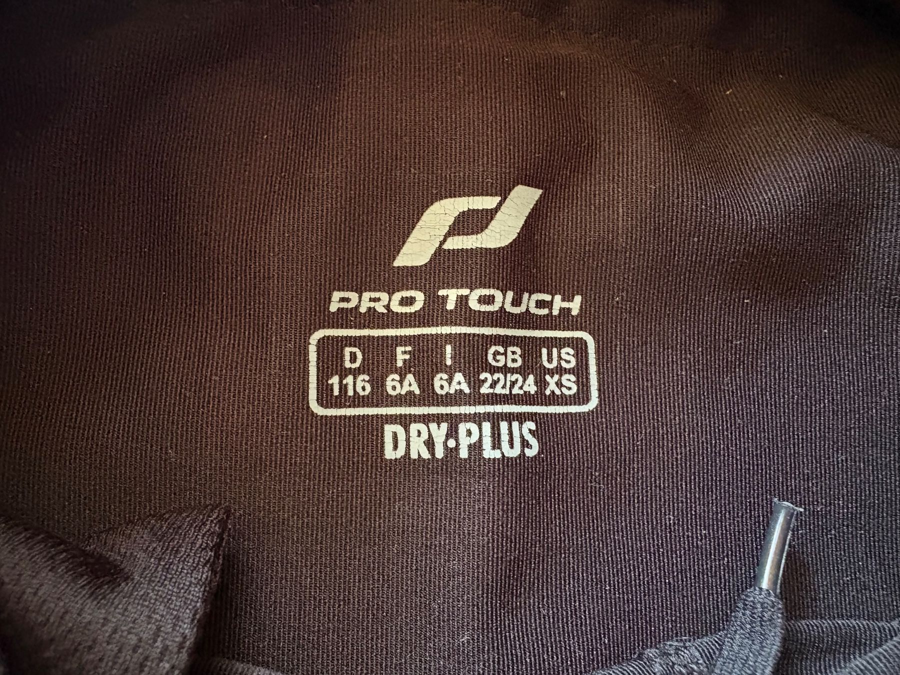 Hosen: Sporthose elastisch ProTouch schwarz Grösse 116 – Gebraucht aus Pfäffikon ZH von rue78 2