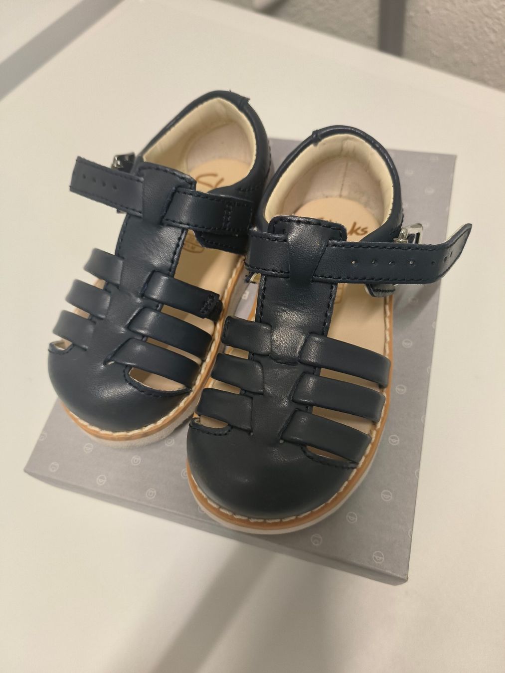 Clarks Scarpe per ragazzi: NEUE Clarks Sandalen Gr.20 – Nuovo (secondo la descrizione) da Steinhausen venduto da surfero