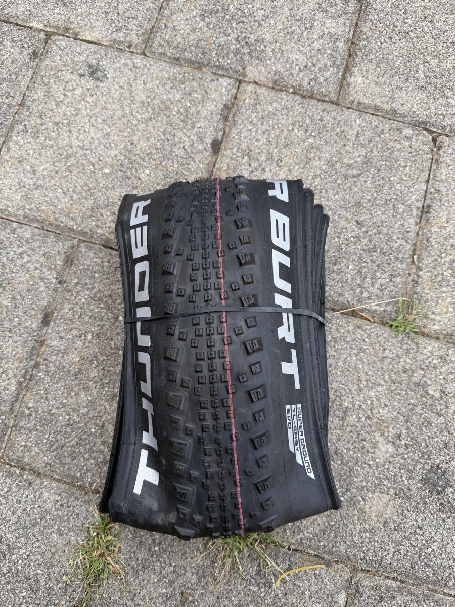 Pièces détachées: Schwalbe Tunder Burt 29x2.35  – Neuf (Voir description) à Attiswil par Patsue