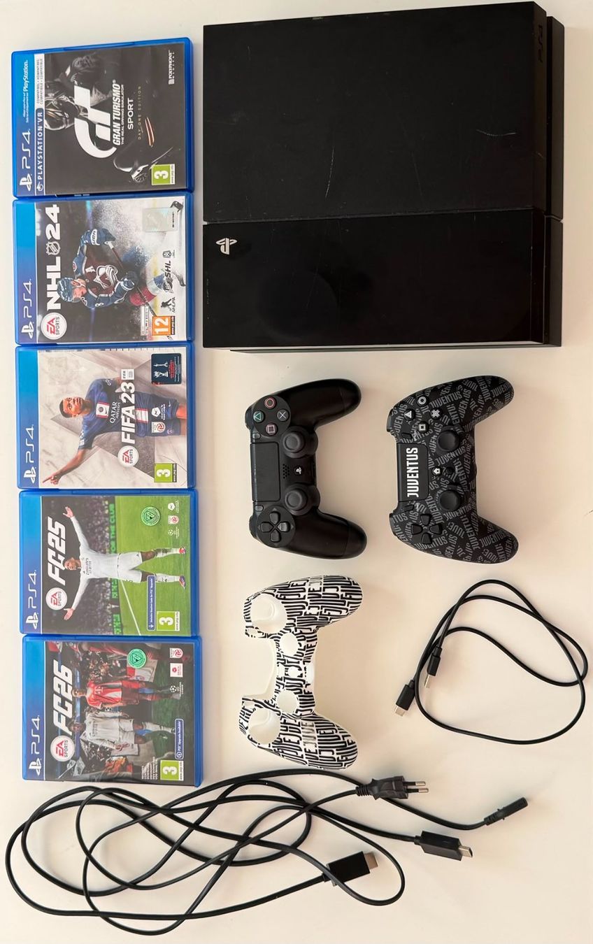 Sony Konsolen: Ps4, 2x Controller, 5x Spiele – Gebraucht aus Köniz von ttl_10