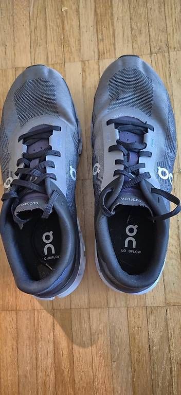 Damenschuhe: On Cloudflow 38.5 – Gebraucht aus Dielsdorf von Patricia_Wirz 2