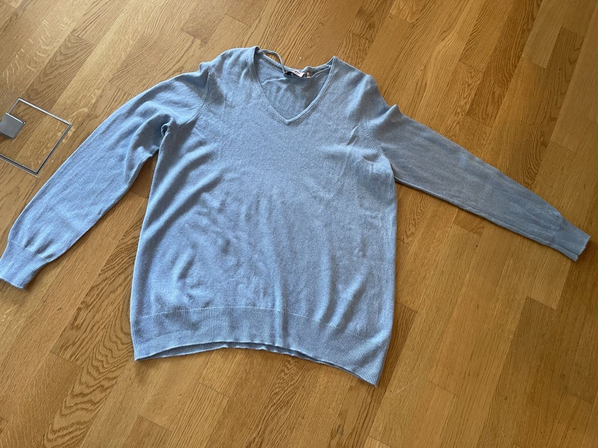 Maglioni & Felpe: Pullover Adagio Kaschmir-Seide Pulli Gr. 48 blau – Usato da Rüschlikon venduto da Lajniii