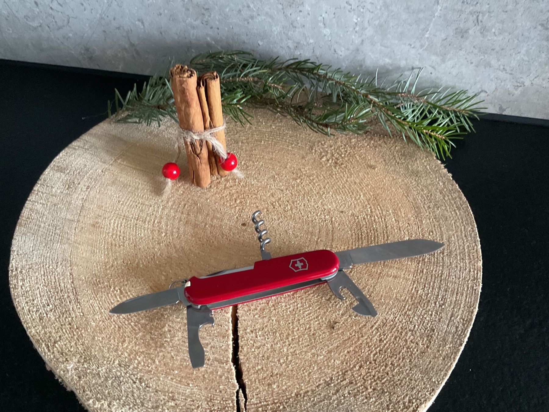 Victorinox Coltelli tascabile: Couteau poche VICTORINOX – Usato da Neuchâtel venduto da sta_7qfy 1