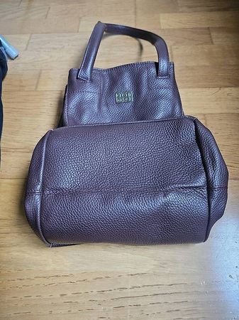 Elegante Handtasche Leder, wenig gebraucht, perfekt für d...