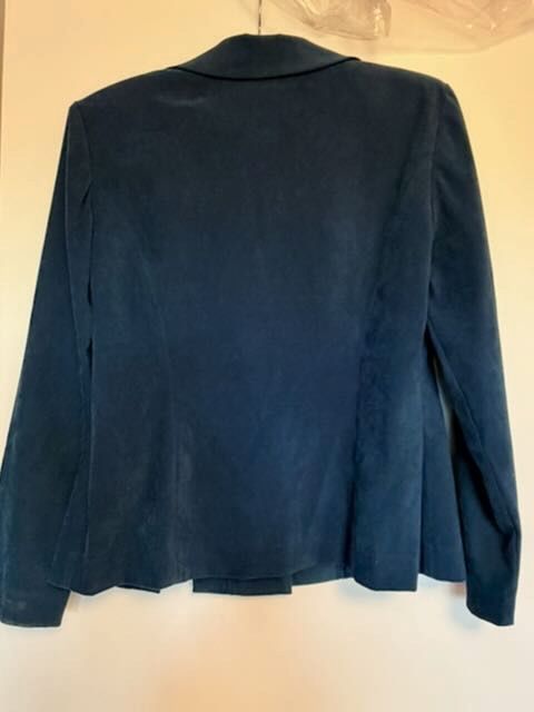 Giacche: Damenblazer petrolfarben Gr. M mit passender Brosche – Usato da Winterthur venduto da ing_pd8f 2