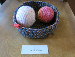 rundes  Körbchen gehäkelt /ca 16x5cm