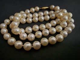 Vintage echte Perlen Kette mit Gold Verschluss 750, 18K