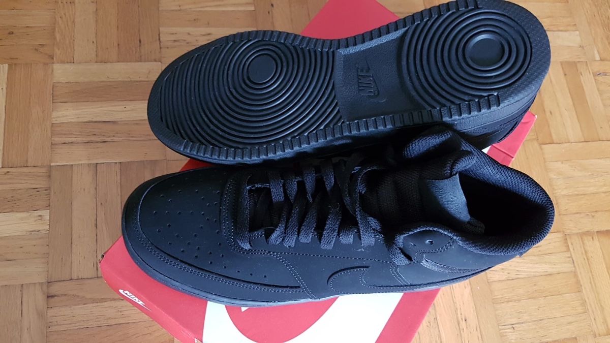 Nike Scarpe da uomo: Nike Court VISION MID,Leder,GR.44 – Nuovo e nell'imballaggio originale da Zürich venduto da 280_yc86 4