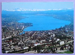 Zürich und die Alpen