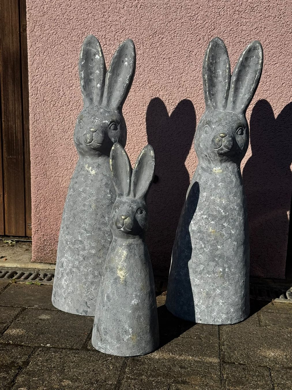 Figuren: 3 x Outdoor Hasen - Gartendeko – Gebraucht aus Egg b. Zürich von Brocki_Insel_Egg