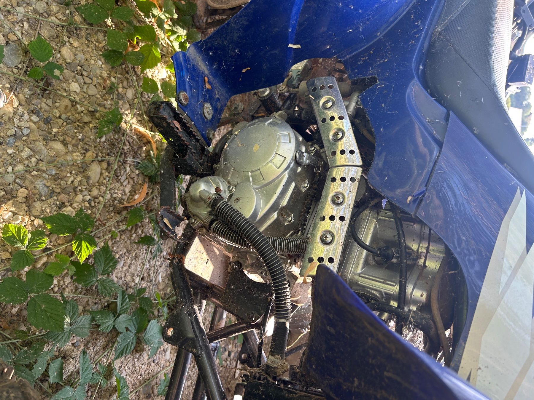 Autres: 3 Motorräder – Défectueux à Hofstatt par dub_w78z 2