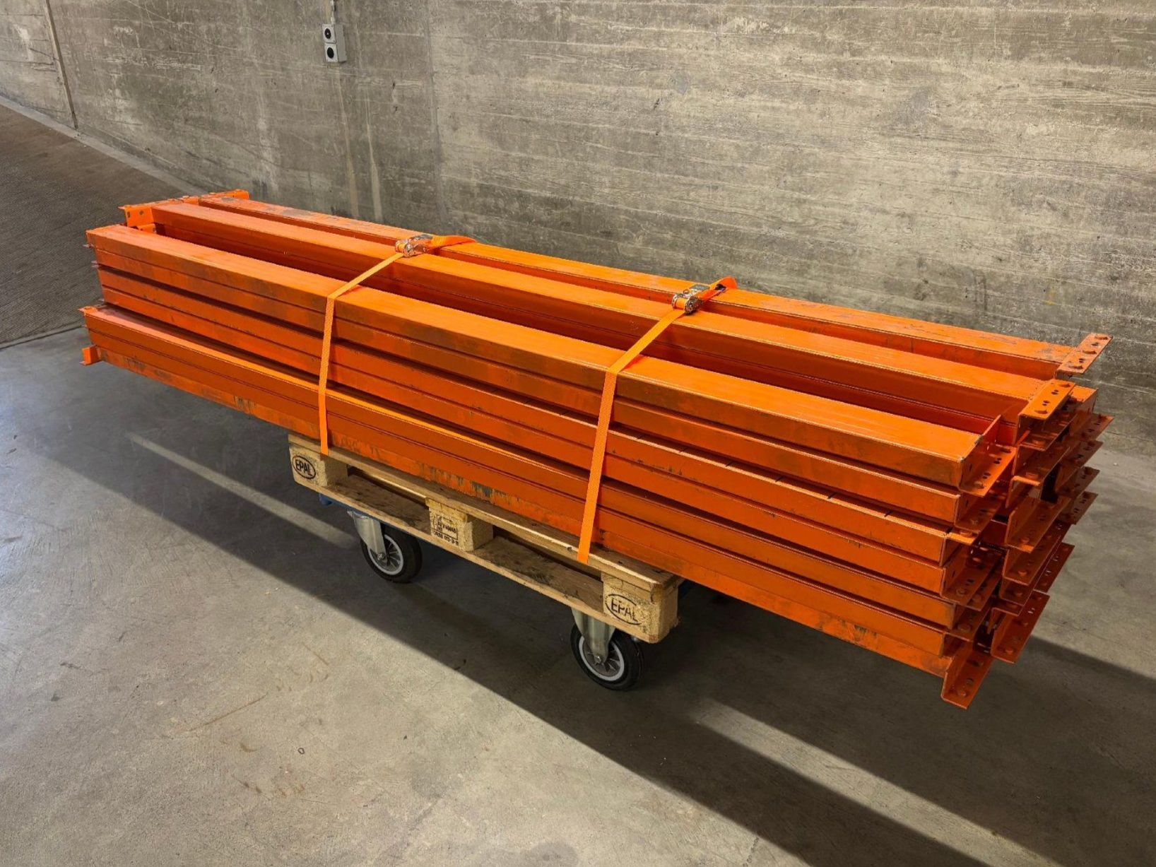 Jungheinrich Regale: Fachbodenregal – Gebraucht aus Aarau von HeizmannAG1 1
