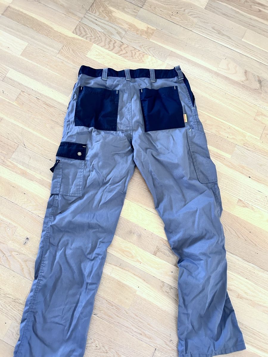 Pantaloni: Marsum Arbeitshose Gr. 44 – Usato da Aarberg venduto da lep_qc92 1