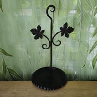 Kerzenständer aus Metall blattform