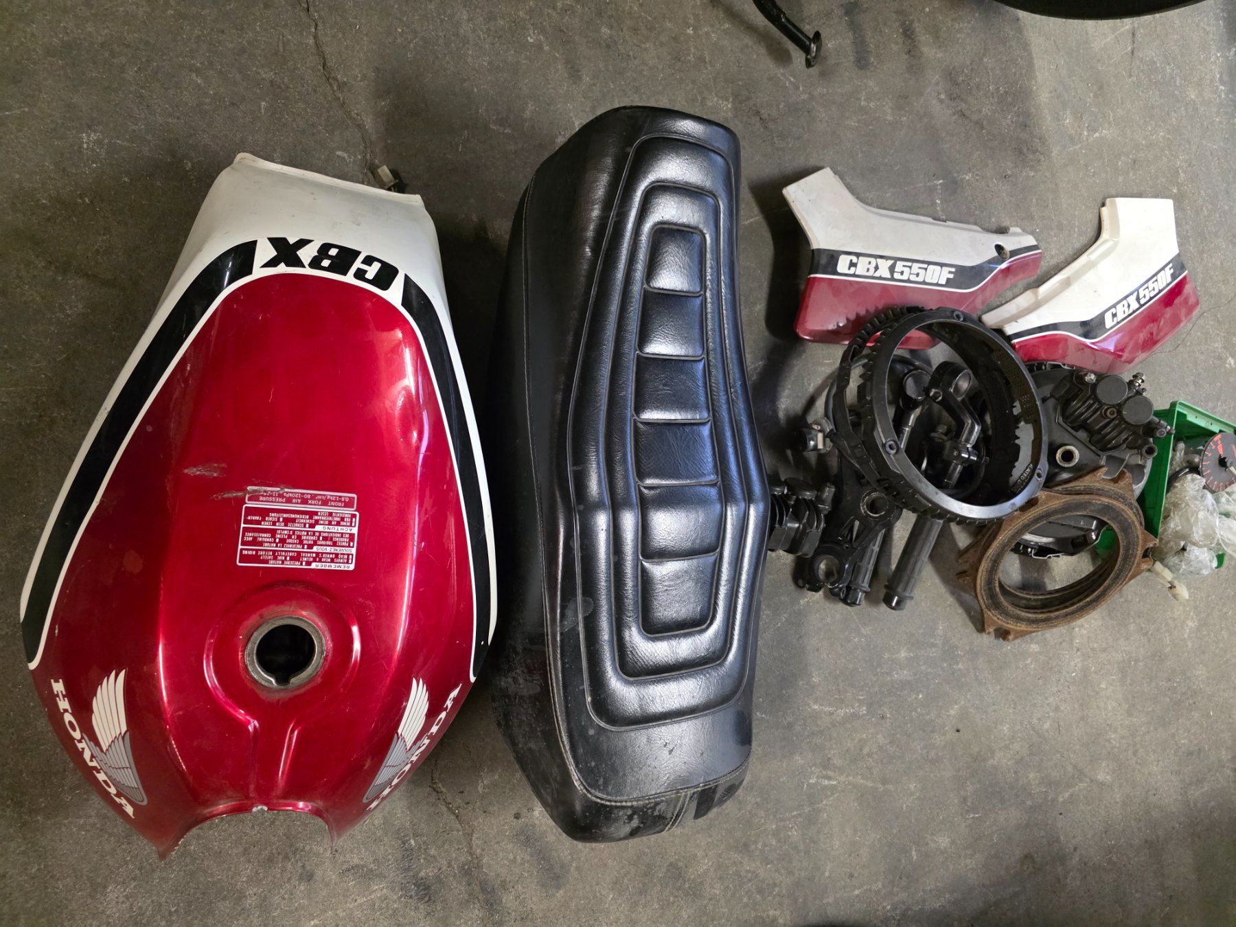 Honda Tutti i ricambio per moto: Ersatzteile Honda CBX 550 – Difettoso da Salvenach venduto da Hayadriver 1